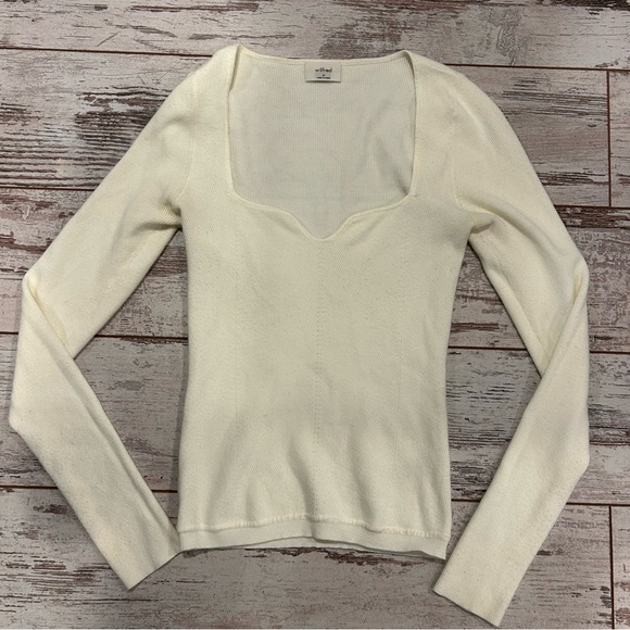 Wilfred Tops - Wilfred by Aritzia Cream Sweetheart Neckline Longsleeve Top Ribbed Size Medium